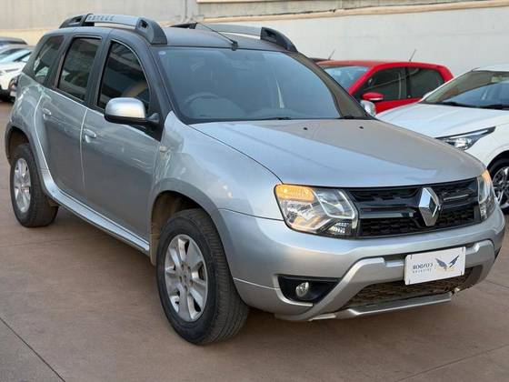 RENAULT DUSTER 2.0 DYNAMIQUE 4X2 16V FLEX 4P AUTOMÁTICO
